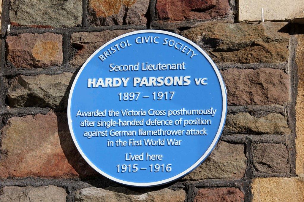 Blue Plaque to Hardy Falconer Parsons